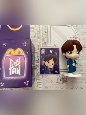 McDonald's TinyTAN V Taehyung Figure